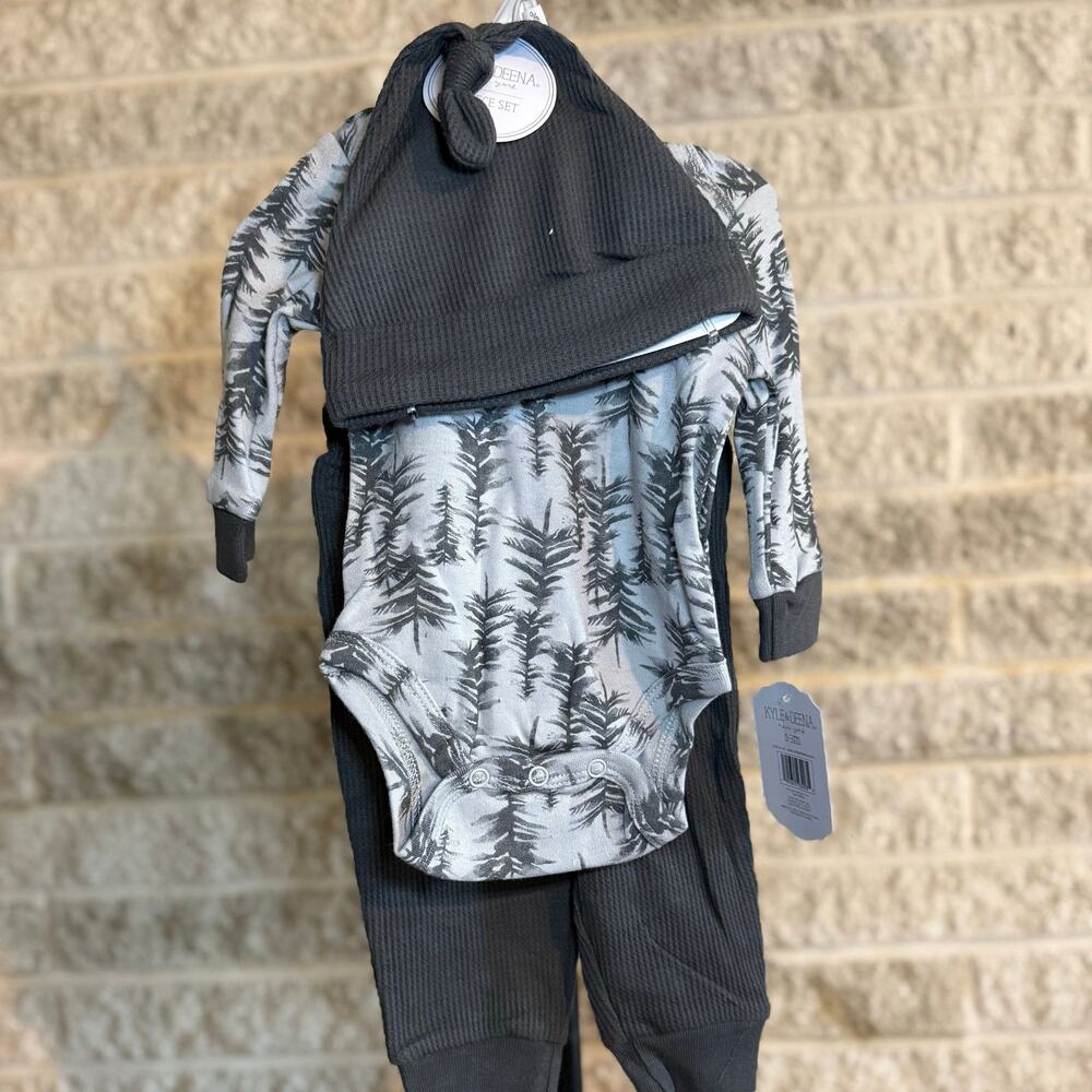 Kyle and Deena 3 Piece Set NWT 3-6M
